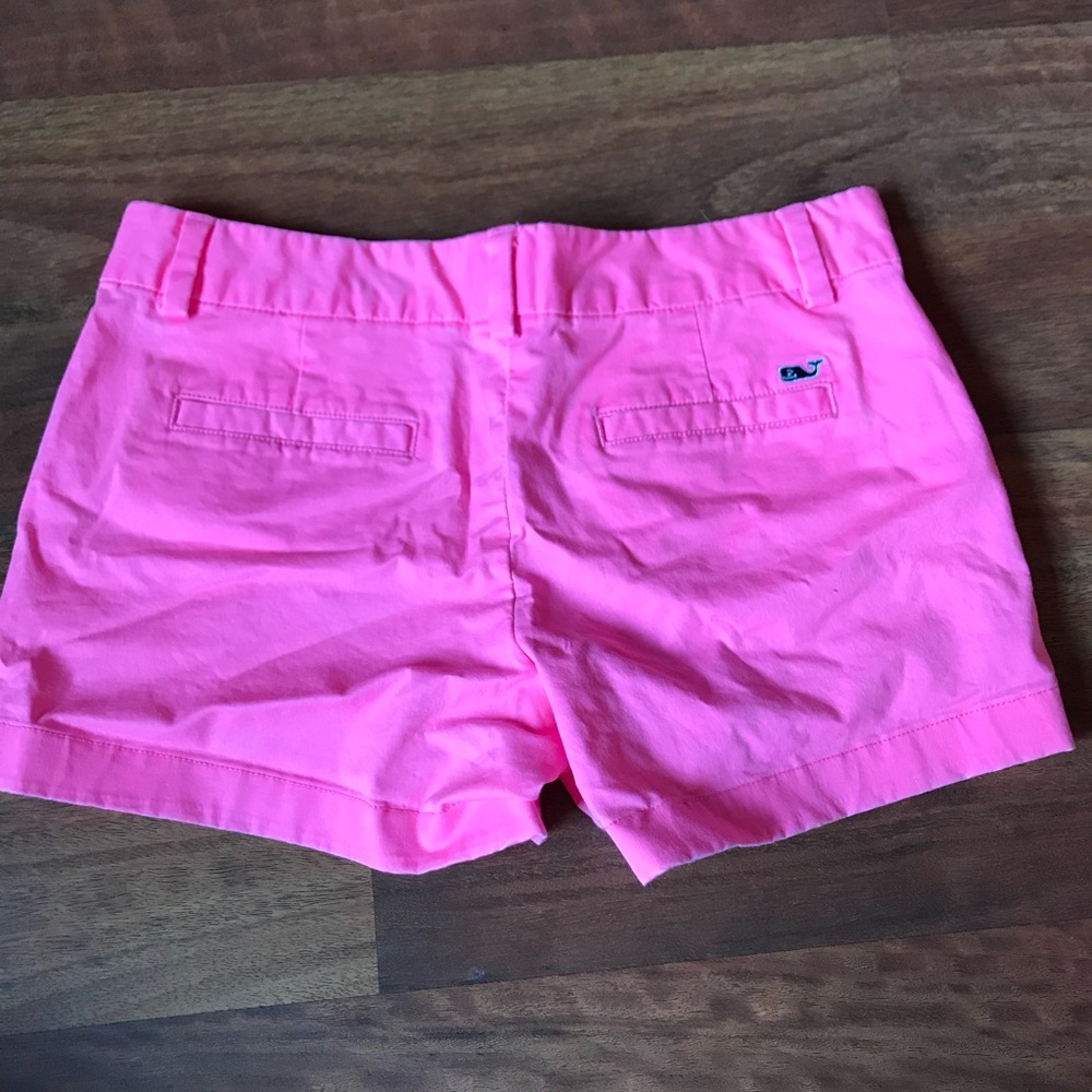 Vineyard Vines shorts - Picture 2 of 3